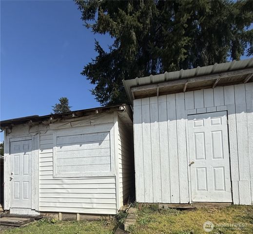 1919 Riddell Street, Raymond, WA 98577