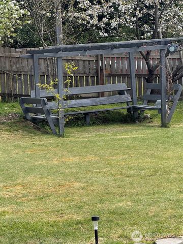 1919 Riddell Street, Raymond, WA 98577