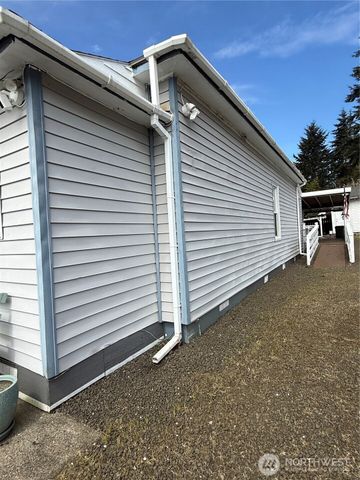 1919 Riddell Street, Raymond, WA 98577