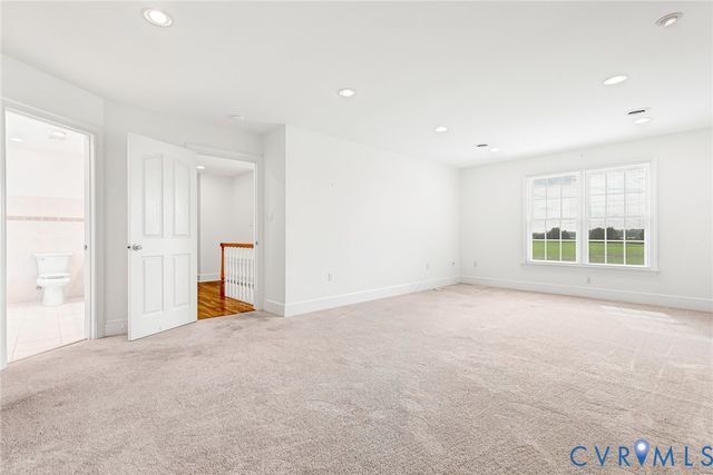 129 Coopers Point Ln, Tappahannock, VA 22560