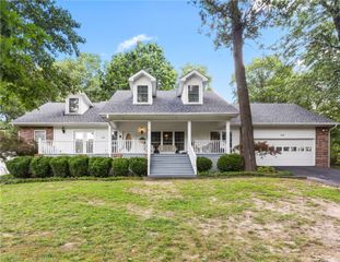 114 Suttle Drive, Springdale, AR 72764