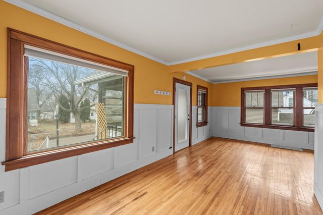 2831 Taylor Street NE, Minneapolis, MN 55418