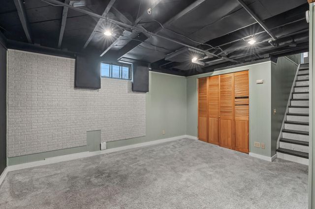 2831 Taylor Street NE, Minneapolis, MN 55418