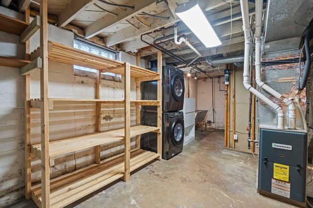 2831 Taylor Street NE, Minneapolis, MN 55418