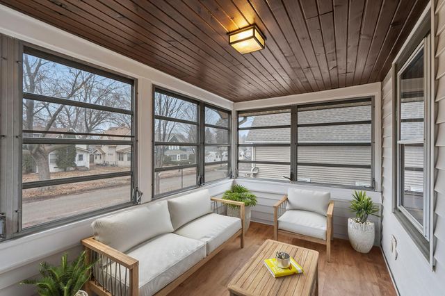 2831 Taylor Street NE, Minneapolis, MN 55418