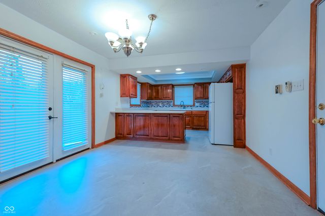 8602 Bishops Lane, Indianapolis, IN 46217