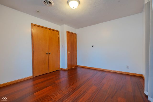 8602 Bishops Lane, Indianapolis, IN 46217