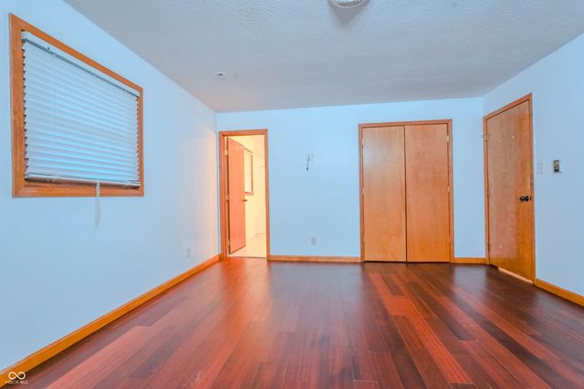 8602 Bishops Lane, Indianapolis, IN 46217