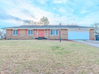 8602 Bishops Lane, Indianapolis, IN 46217