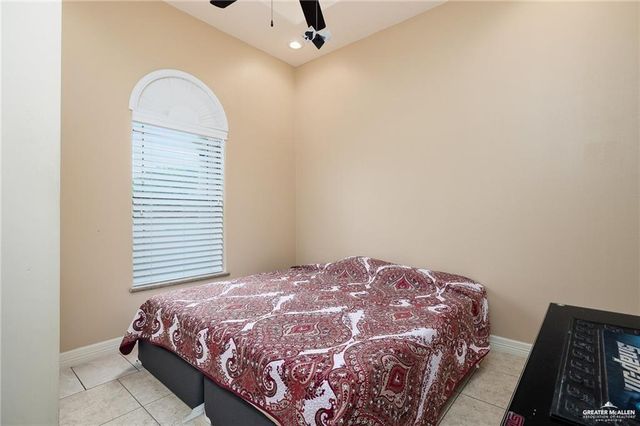 1409 Barcelona Boulevard, Mission, TX 78572