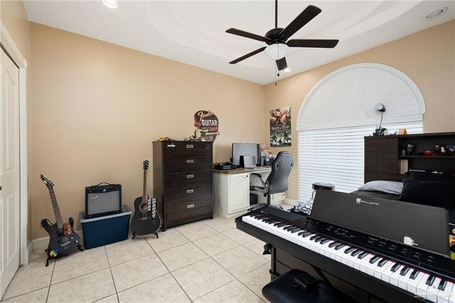 1409 Barcelona Boulevard, Mission, TX 78572