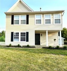 810 Sonora Court, Englewood, OH 45322