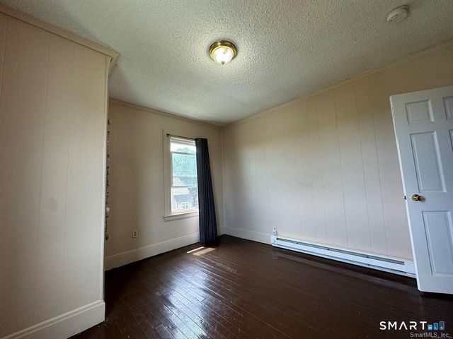 220 Kensington Avenue, New Britain, CT 06051