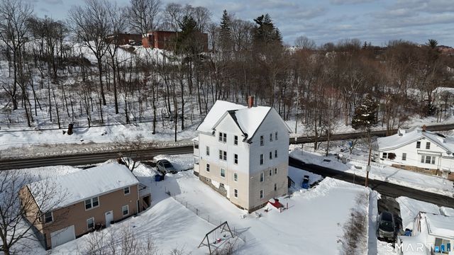 220 Kensington Avenue, New Britain, CT 06051