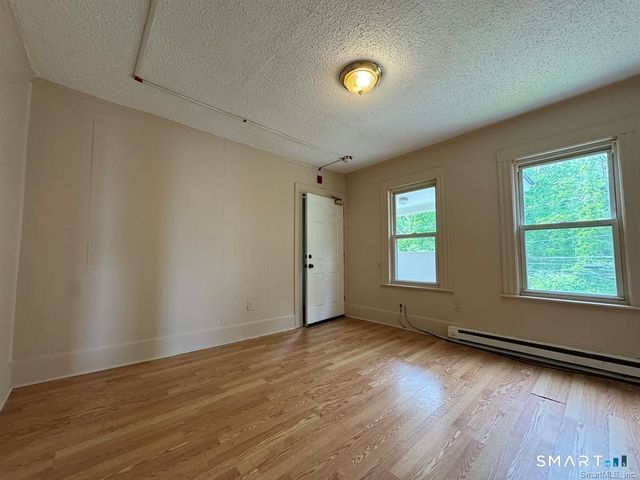 220 Kensington Avenue, New Britain, CT 06051