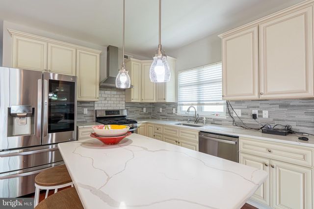 9411 FRANKFORD AVE, Philadelphia, PA 19114