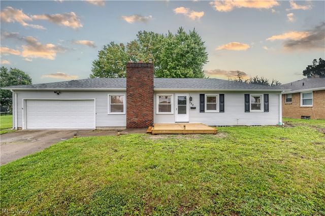 550 Neoka Drive, Campbell, OH 44405