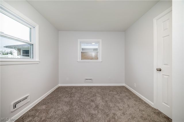 550 Neoka Drive, Campbell, OH 44405