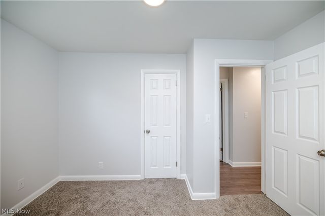 550 Neoka Drive, Campbell, OH 44405