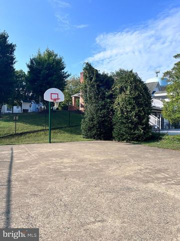 405 WESTMINSTER LN #144, Stafford, VA 22556