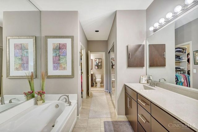 8606 Lowery Lane, West Chester, OH 45069