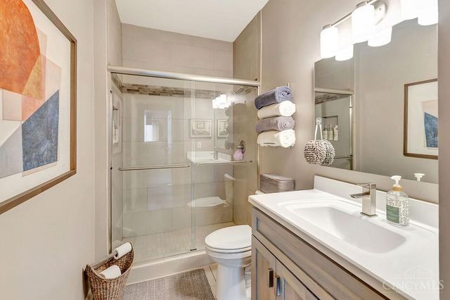 8606 Lowery Lane, West Chester, OH 45069