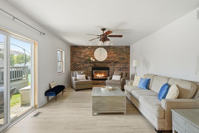 730 Meadow Lane, Crown Point, IN 46307
