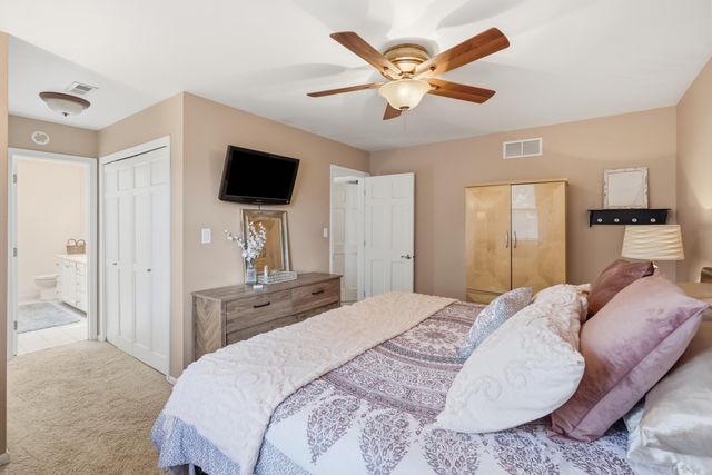 730 Meadow Lane, Crown Point, IN 46307