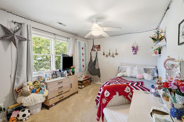 730 Meadow Lane, Crown Point, IN 46307