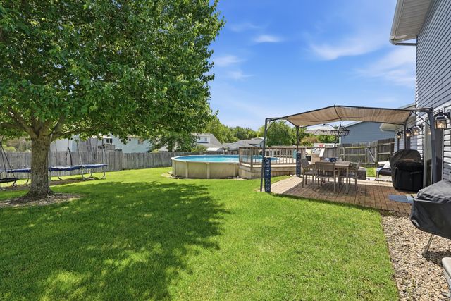730 Meadow Lane, Crown Point, IN 46307