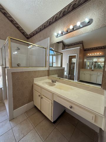 1704 Bent Brook Drive, Mesquite, TX 75181