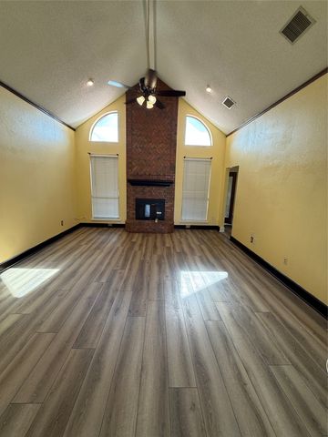 1704 Bent Brook Drive, Mesquite, TX 75181