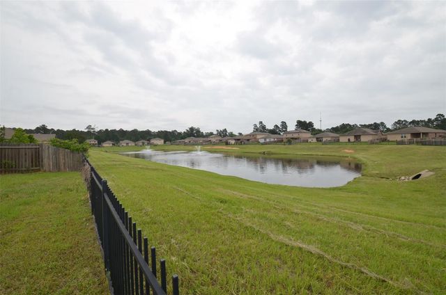 30902 W Lost Creek Boulevard, Magnolia, TX 77355