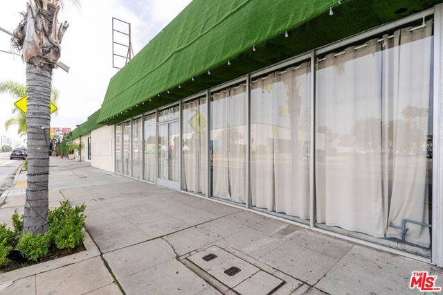 6140 W Pico Boulevard, Los Angeles, CA 90035