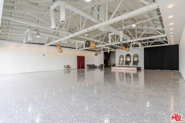 6140 W Pico Boulevard, Los Angeles, CA 90035