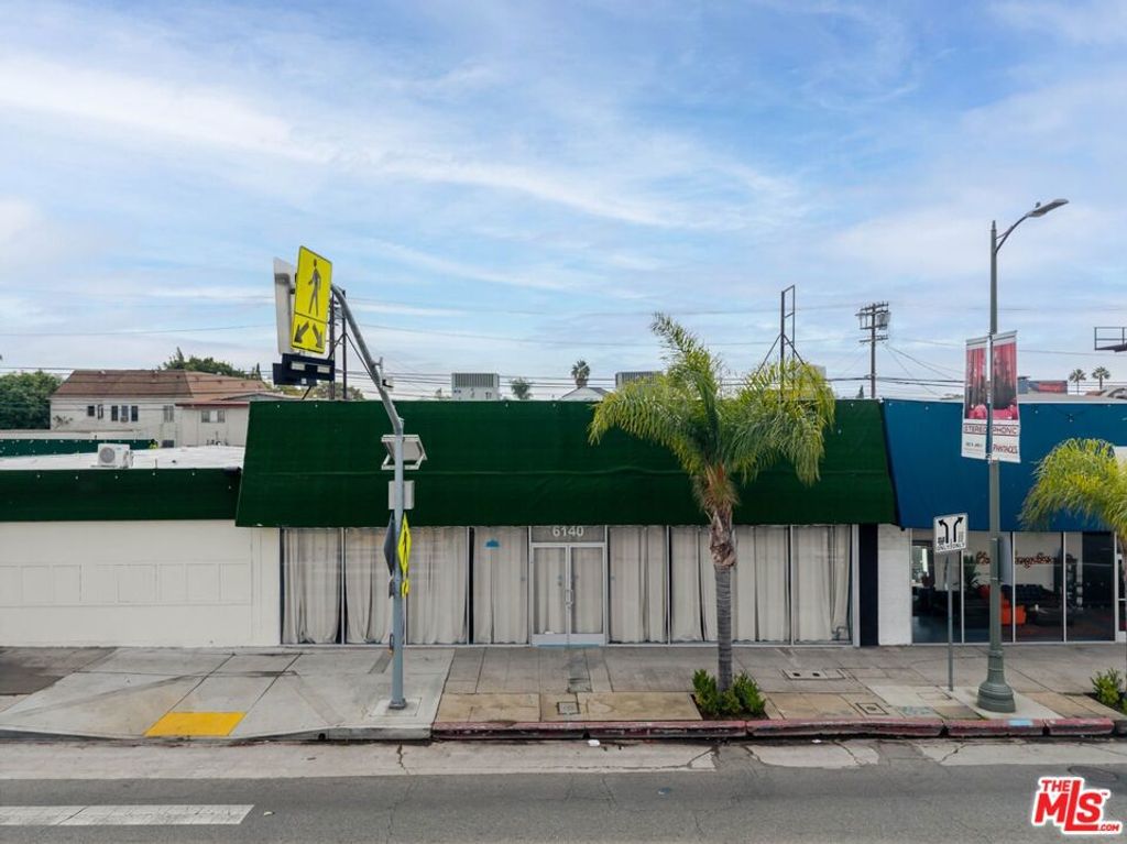 6140 W Pico Boulevard, Los Angeles, CA 90035