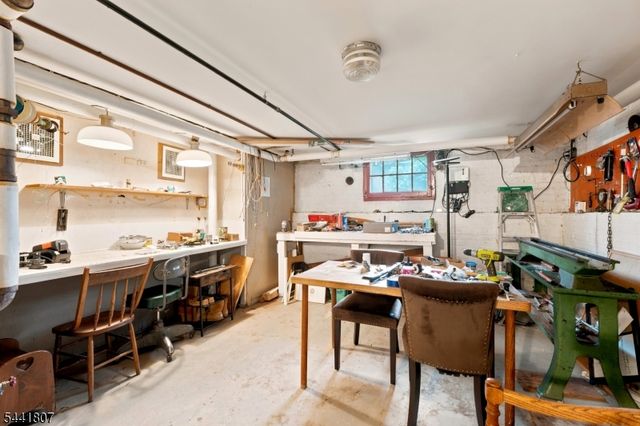 35 Glenside Rd, South Orange Village Twp., NJ 07079
