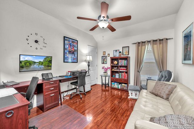5809 Devonwood St, Schertz, TX 78108