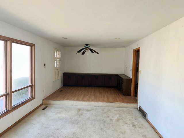 44 Strasma West Drive, Kankakee, IL 60901