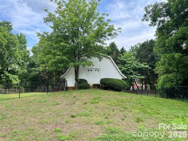 10100 Sam Furr Road, Huntersville, NC 28078