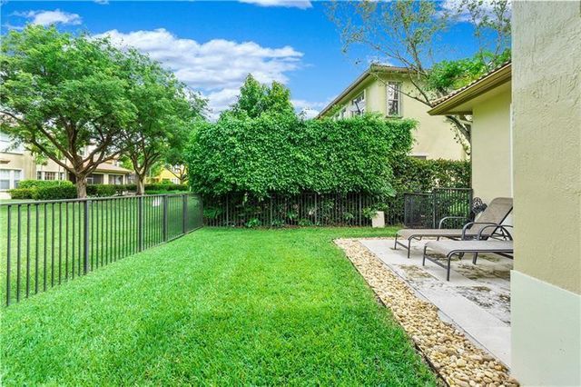 5742 NW 119th Drive, Coral Springs, FL 33076