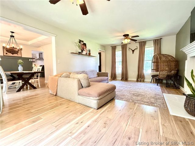 206 Slate Run Drive, Henryville, IN 47126