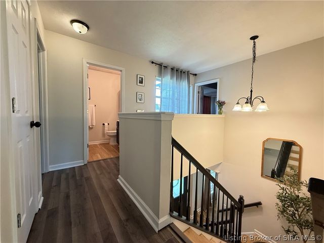 206 Slate Run Drive, Henryville, IN 47126