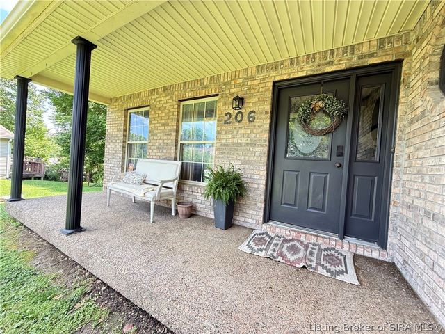 206 Slate Run Drive, Henryville, IN 47126