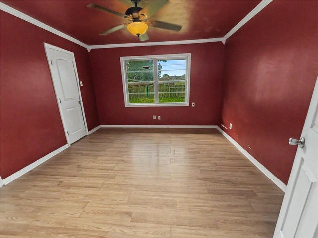 3413 Oleander Avenue, Texas City, TX 77590