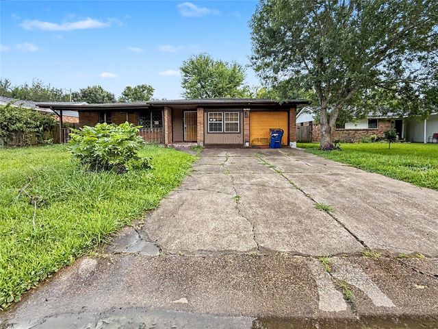3413 Oleander Avenue, Texas City, TX 77590