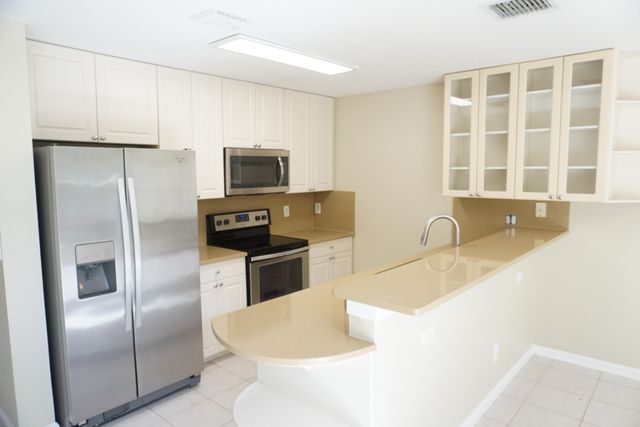 12832 Woodmill Drive, Palm Beach Gardens, FL 33418
