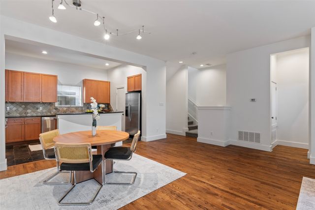 4830 Cedar Springs Road 32, Dallas, TX 75219