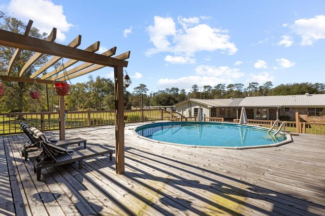 169 County Road 4770, Warren, TX 77664