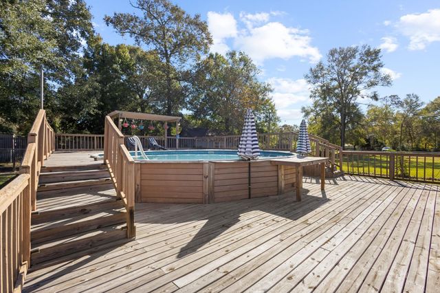 169 County Road 4770, Warren, TX 77664